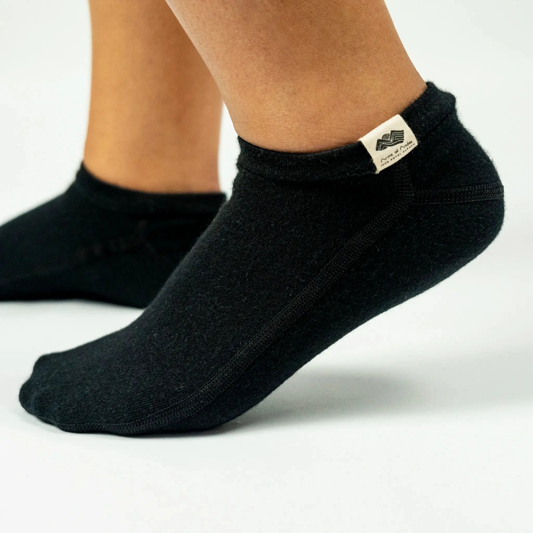Cozy Alpaca Slippersocks: Warm Comfort for Everyone